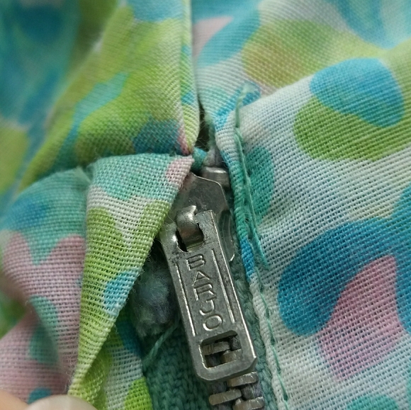 Vintage Pastel Floral Dress - Picture 8 of 11